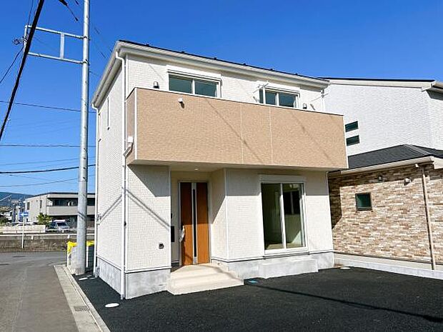 間取はファミリーにもおすすめ4LDKの新築戸建です。