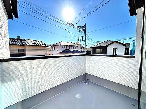 お洗濯ものを気持ち良く太陽の光で干せるのが嬉しいですね。