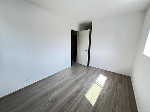 子供部屋にもちょうど良い大きさのお部屋です。