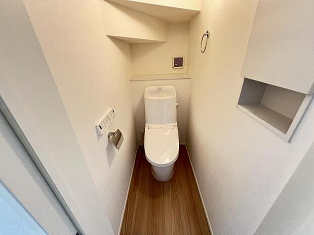 ほっと安らげるトイレ空間です。