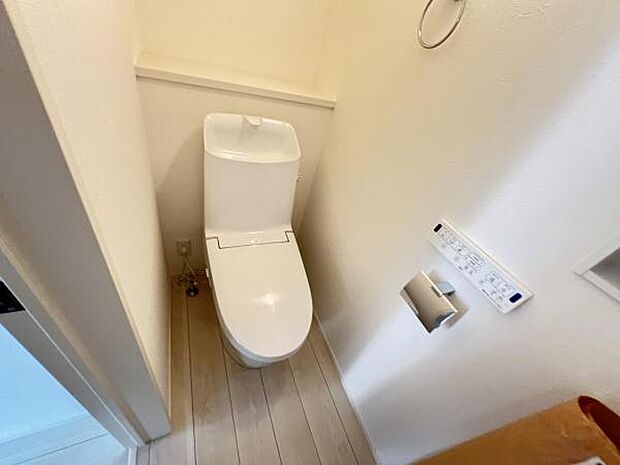 ほっと安らげるトイレ空間です。