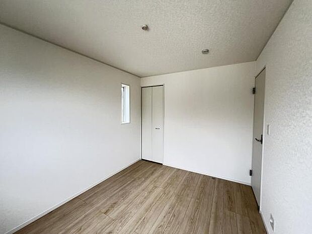 子供部屋にもちょうど良い大きさのお部屋です。