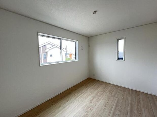子供部屋にもちょうど良い大きさのお部屋です。
