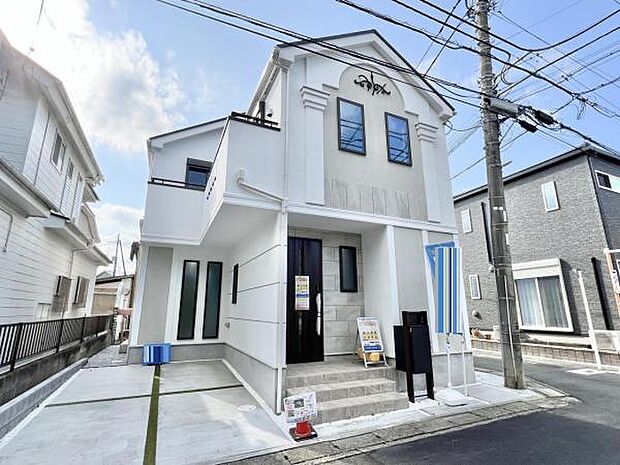 ひと際目を引く外観の佇まいで、満足度も高い建物です。