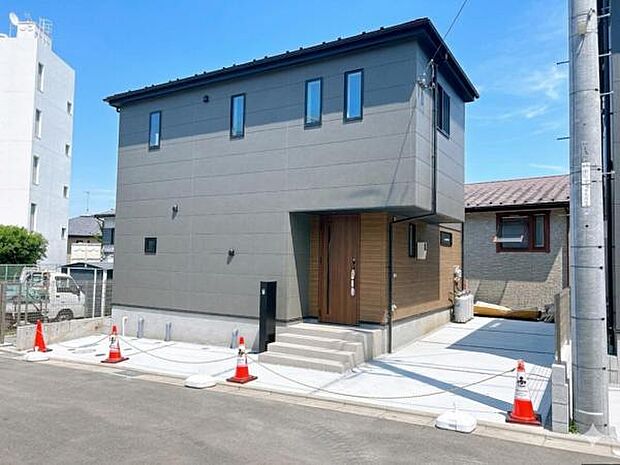 間取はファミリーにもおすすめ4LDKの新築戸建です。