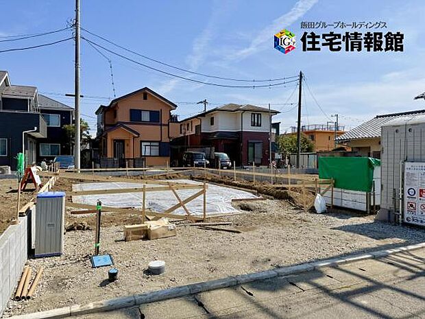 セカンドカーにも便利な駐車2台可能です。