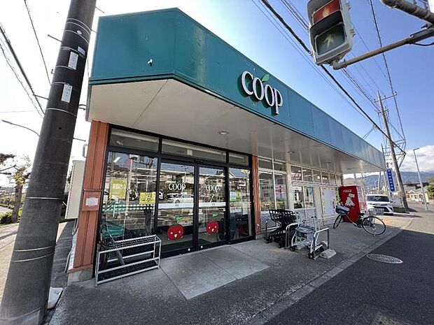 ユーコープ岡崎店まで約750m（徒歩10分）