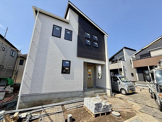 間もなく完成いたします・ご家族揃って建物と街並みをご覧いただけます。