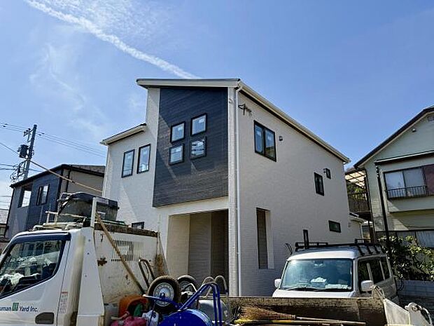 一生懸命建築中です。完成が楽しみですね。