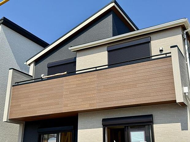 お洗濯ものを気持ち良く太陽の光で干せるのが嬉しいですね。