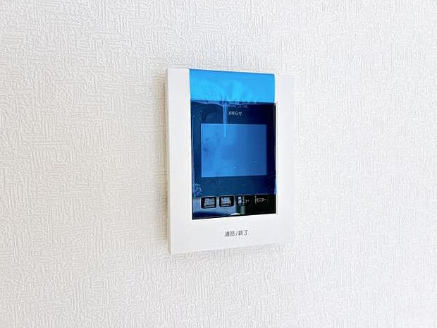 訪問者を確認できるTVモニター付きインターフォンです。