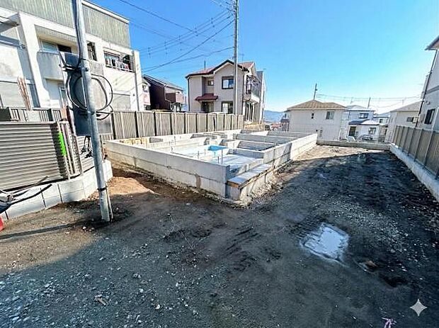 一生懸命建築中です。完成が楽しみですね。