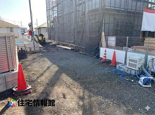 セカンドカーにも便利な駐車2台可能です。