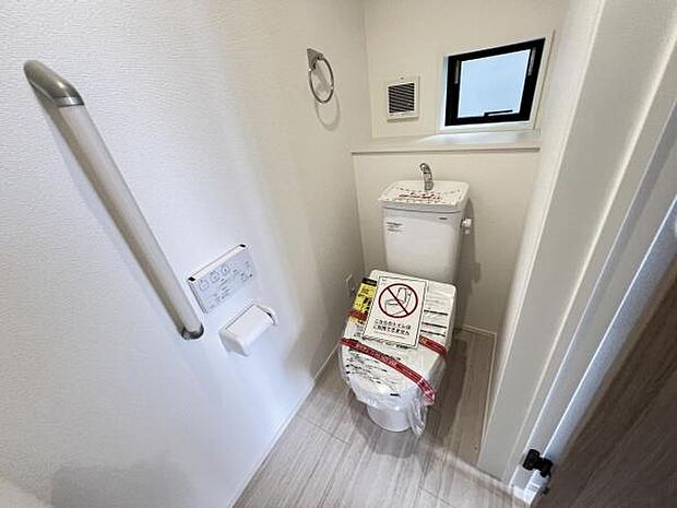 ほっと安らげるトイレ空間です。