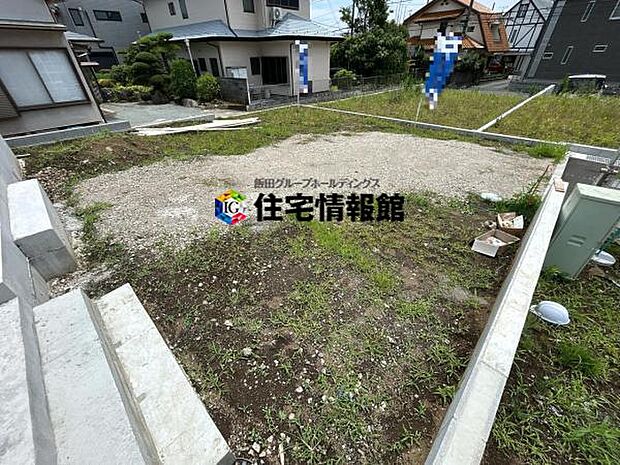 3台駐車可能なので、ご家族で複数台所有する際や来客時に役立ちます。