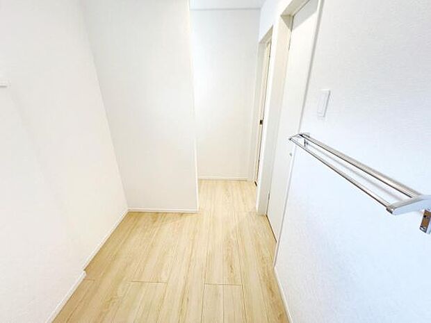 脱衣所は小さなお子様がいるご家庭にも重宝されます。