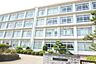 周辺：平塚市立金目中学校まで約700m（徒歩9分）