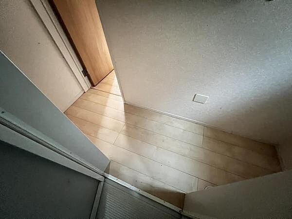 脱衣所は小さなお子様がいるご家庭にも重宝されます。