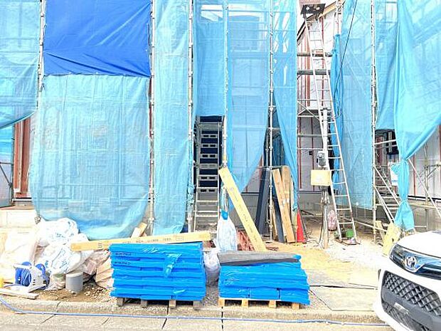 駐車場ももちろん完備しておりますのでお車所有の方にも心強いです。