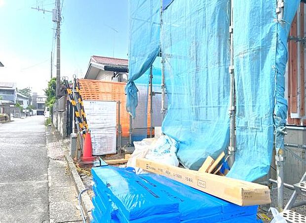 お庭スペースは、ガーデニングやお子様との外遊びなど多彩な用途でお楽しみいただけます。