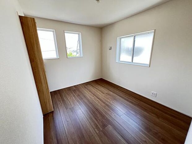 子供部屋にもちょうど良い大きさのお部屋です。