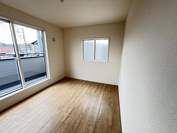 子供部屋にもちょうど良い大きさのお部屋です。