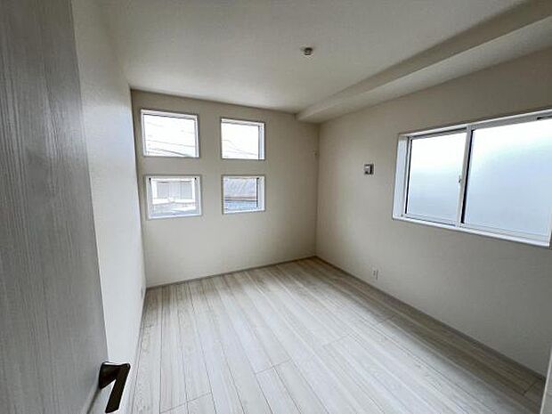 子供部屋にもちょうど良い大きさのお部屋です。