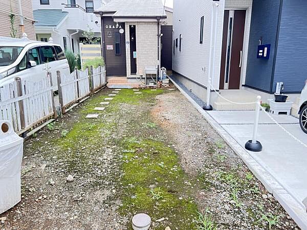 お庭スペースは、ガーデニングやお子様との外遊びなど多彩な用途でお楽しみいただけます。
