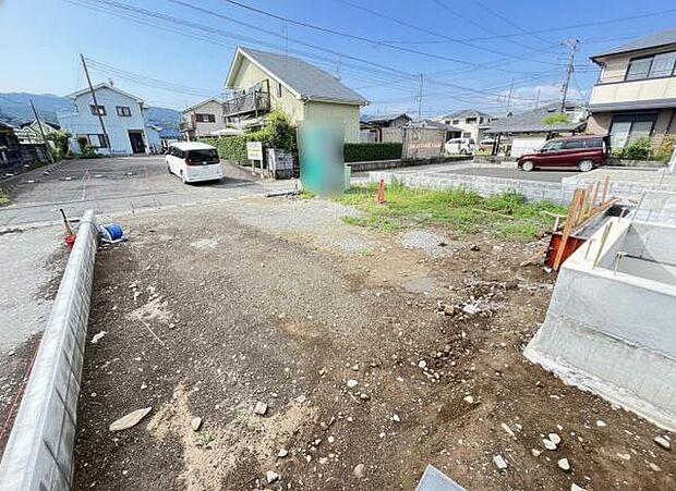 駐車場ももちろん完備しておりますのでお車所有の方にも心強いです。