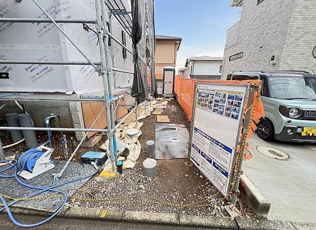 駐車場ももちろん完備しておりますのでお車所有の方にも心強いです。