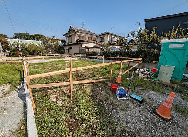 お庭スペースは、ガーデニングやお子様との外遊びなど多彩な用途でお楽しみいただけます。