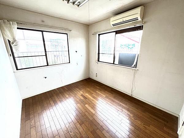 洋室を拡大表示