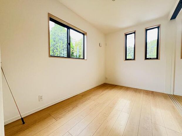 子供部屋にもちょうど良い大きさのお部屋です。