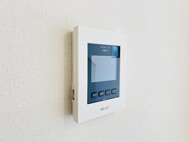 訪問者を確認できるTVモニター付きインターフォンです。