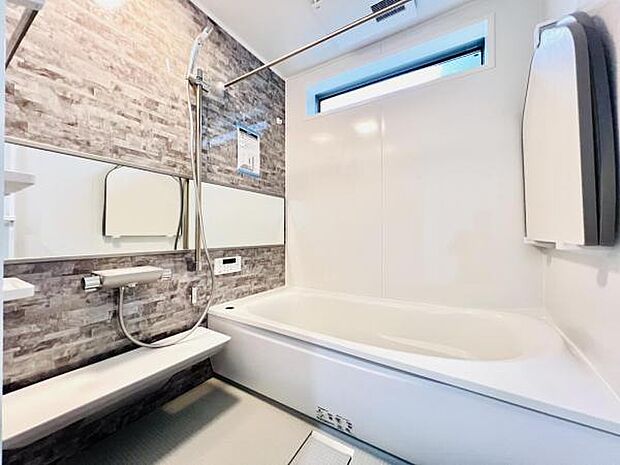 お風呂でほっとひといき。1日の疲れを癒しましょう。