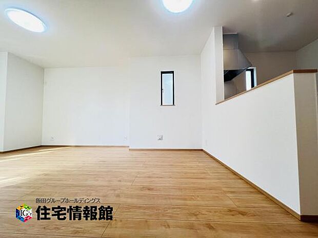 ご家族の温かい時間を演出するダイニングスペースです。