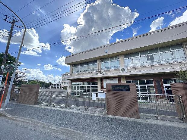 横浜市立南瀬谷中学校まで約320m(徒歩4分)