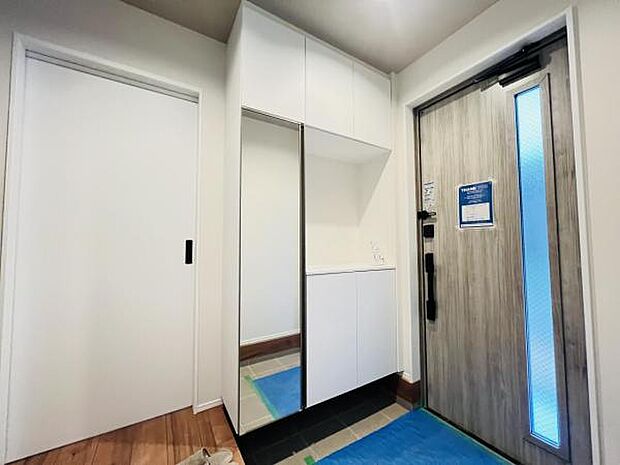 いつも気持ちよくご家族を迎えられる玄関です。