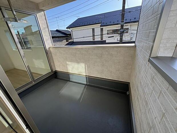 お洗濯ものを気持ち良く太陽の光で干せるのが嬉しいですね。