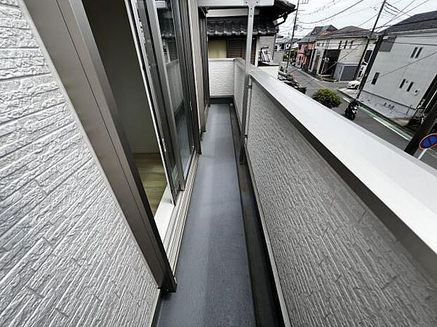 お洗濯ものを気持ち良く太陽の光で干せるのが嬉しいですね。