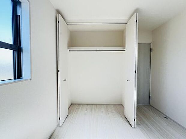 STORAGE ROOM(納戸)