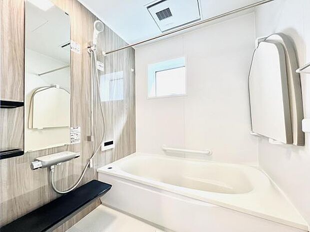 お風呂でほっとひといき。1日の疲れを癒しましょう。