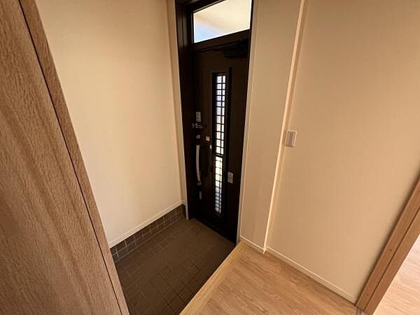 いつも気持ちよくご家族を迎えられる玄関です。
