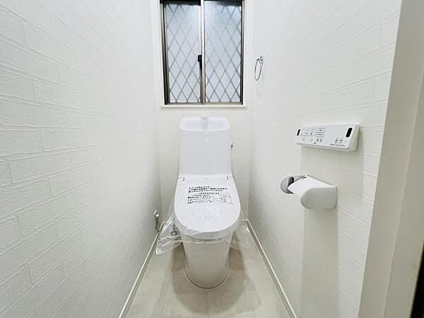 ほっと安らげるトイレ空間です。
