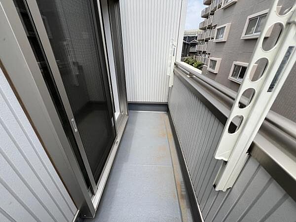 お洗濯ものを気持ち良く太陽の光で干せるのが嬉しいですね。