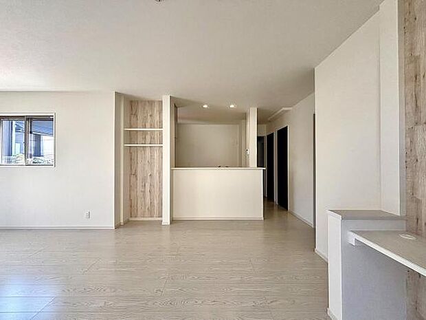 ご家族の温かい時間を演出するダイニングスペースです。