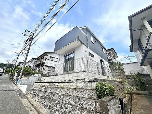 木造在来工法、間取りはファミリー向けの4LDKの住宅です。