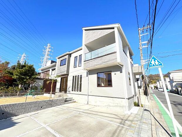 木造在来工法、間取りはファミリー向けに4LDKございます。