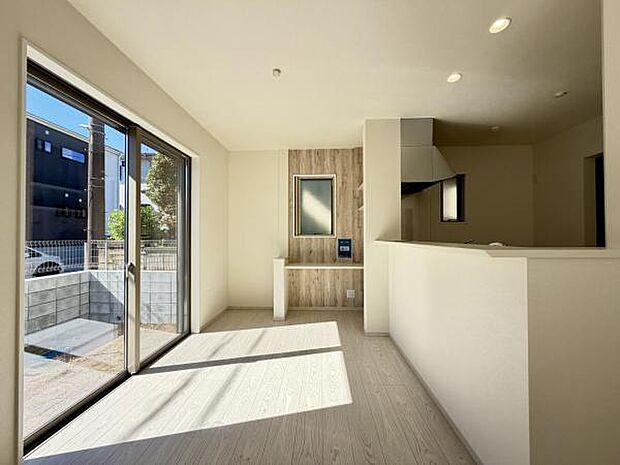 ご家族の温かい時間を演出するダイニングスペースです。