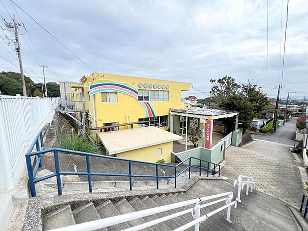 カナリヤ幼稚園まで約1070m(徒歩14分)